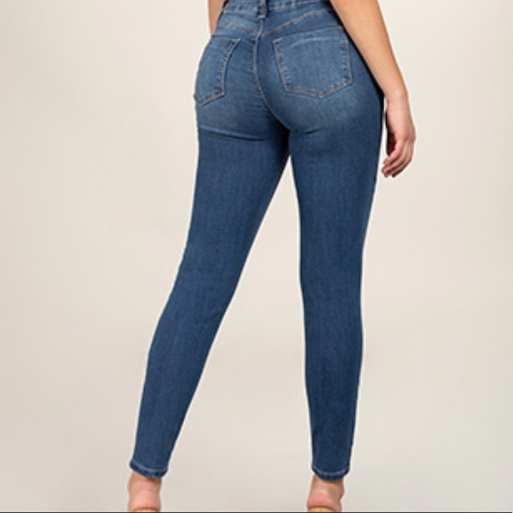 YMI JEANS SIZE 3